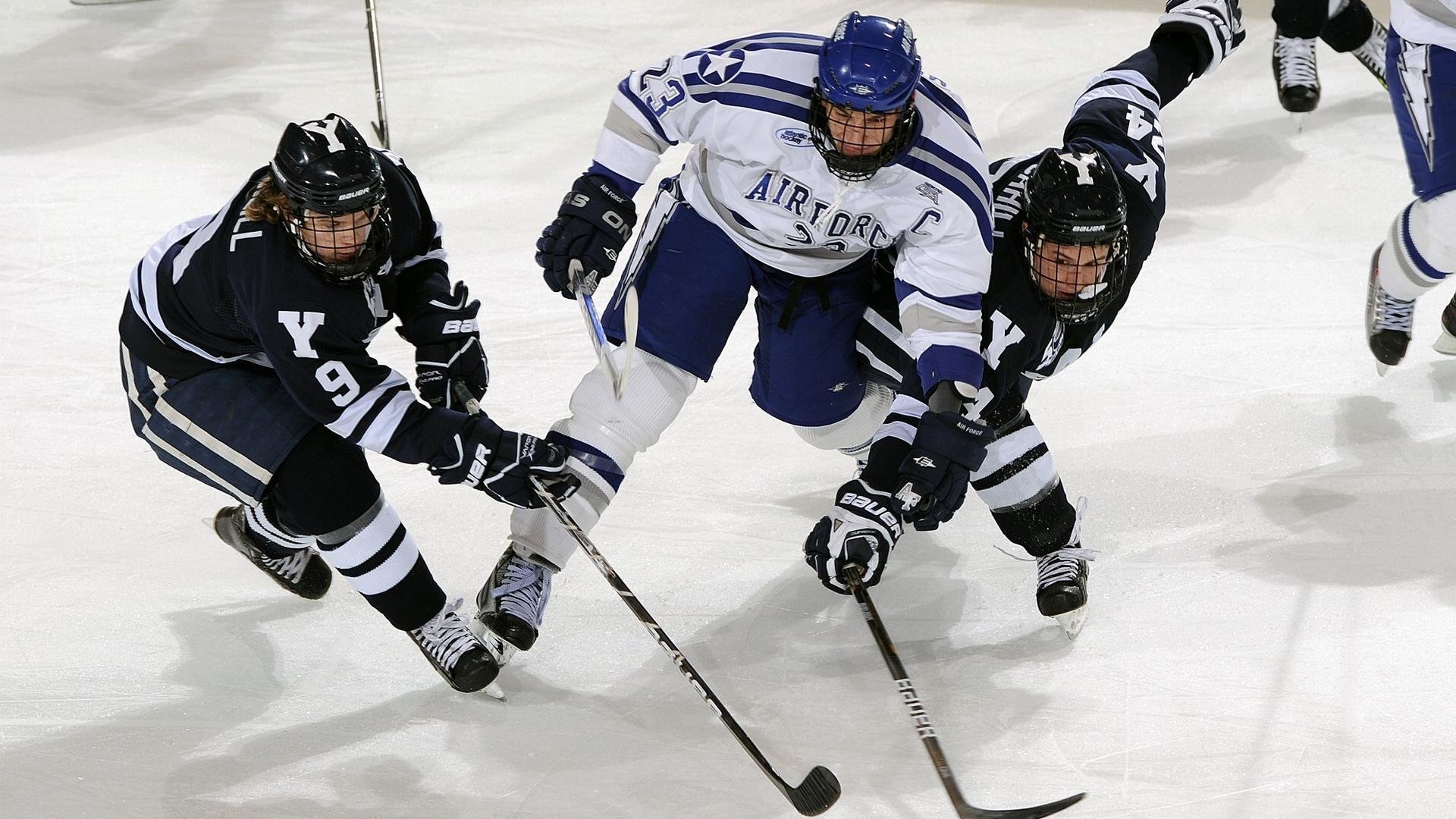 中国女篮展示良好化学反应 场上默契十足