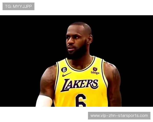 洛杉矶湖人推进受阻，勒布朗詹姆斯强行突破取分